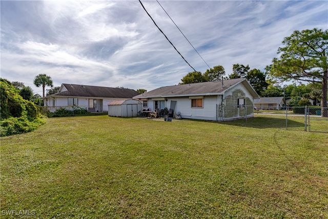 2100 55th TER SW, Naples, FL 34116