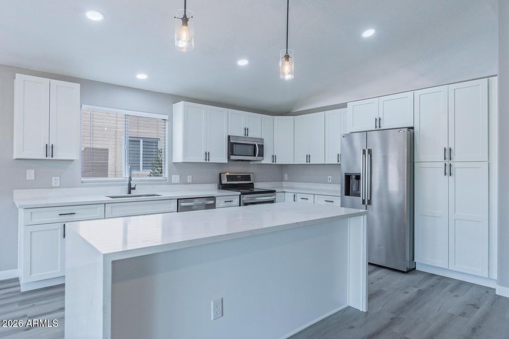 2881 E MORGAN Drive, Gilbert, AZ 85295 — photo 4