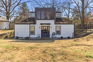 8139 S REGIS PL, Memphis, TN 38018