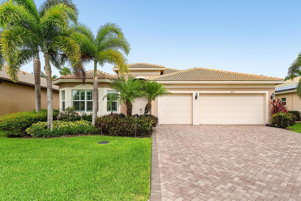 8271 Green Mountain Road, Boynton Beach, FL 33473