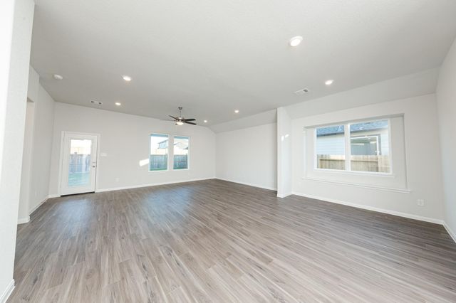 3024 Bristlegrass Street, Brookshire, TX 77423