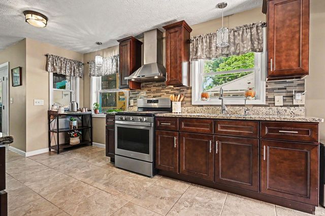 1713 Wilber Street, South Bend, IN 46628