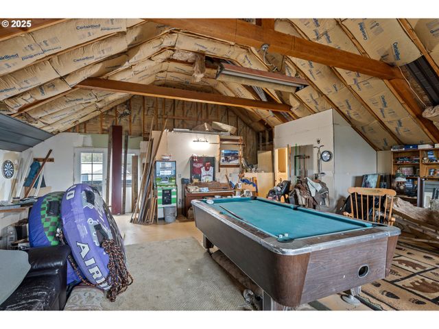 1907 W DUKE Rd, Sutherlin, OR 97479