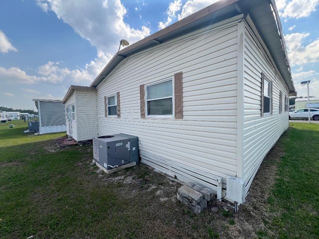 6902 ORLO DRIVE, Zephyrhills, FL 33542