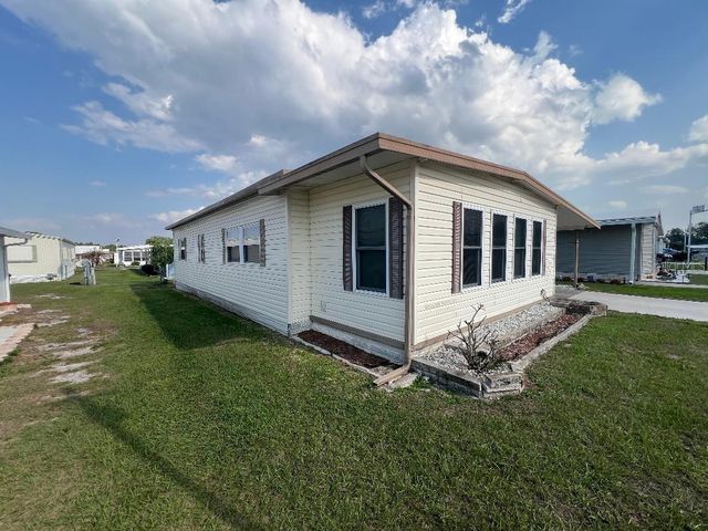 6902 ORLO DRIVE, Zephyrhills, FL 33542