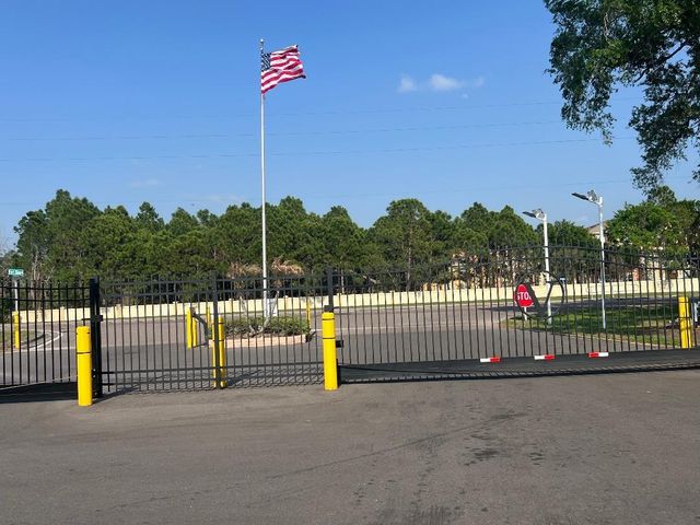 6902 ORLO DRIVE, Zephyrhills, FL 33542