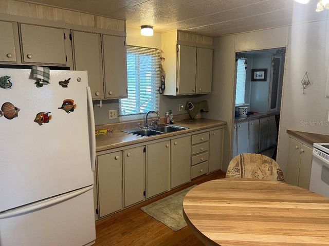 6902 ORLO DRIVE, Zephyrhills, FL 33542