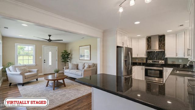 4161 Middle Road, Trenton, NC 28585