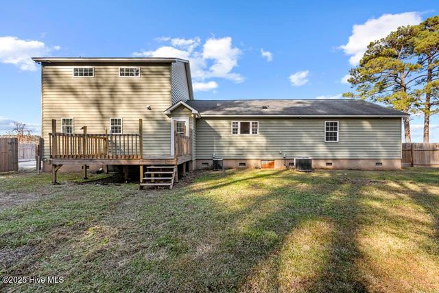 4161 Middle Road, Trenton, NC 28585
