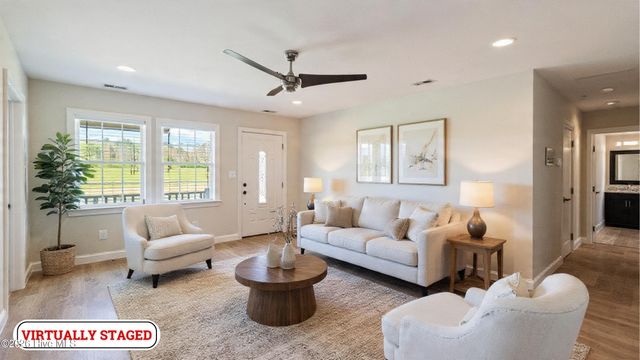 4161 Middle Road, Trenton, NC 28585