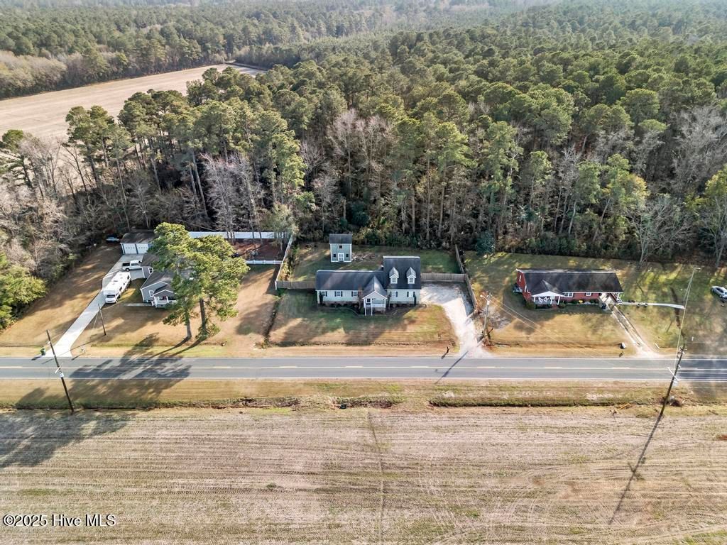 4161 Middle Road, Trenton, NC 28585