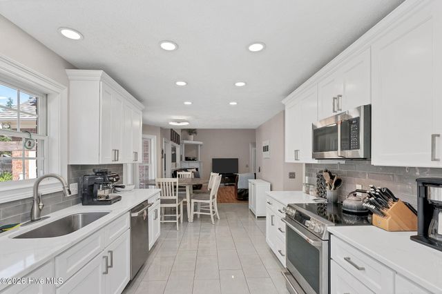 39 Winding Trail, Whispering Pines, NC 28327