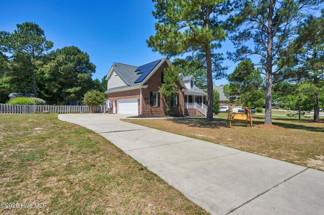 39 Winding Trail, Whispering Pines, NC 28327