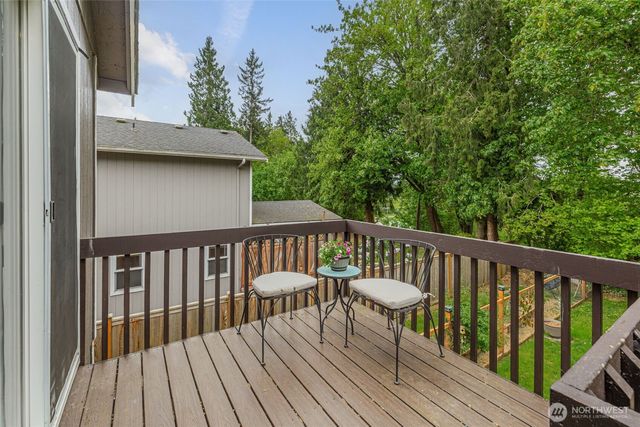 20112 44th Drive NE, Arlington, WA 98223