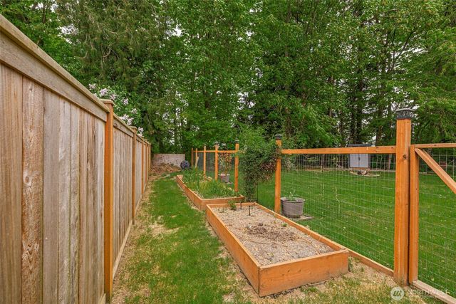 20112 44th Drive NE, Arlington, WA 98223