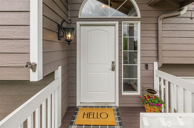 20112 44th Drive NE, Arlington, WA 98223