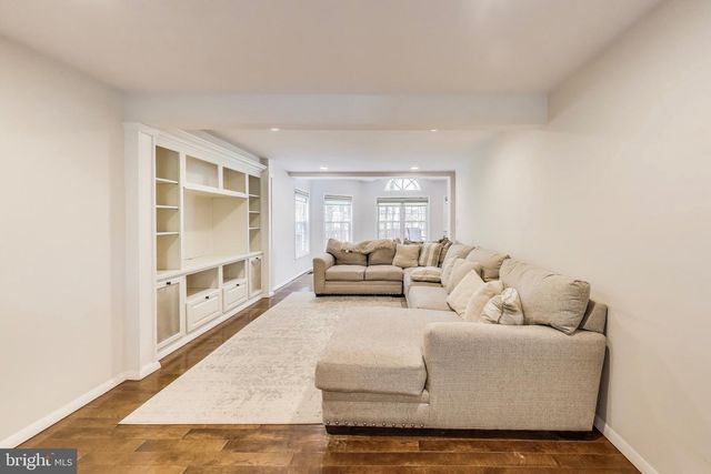 1337 CROCKETT LN, Silver Spring, MD 20904