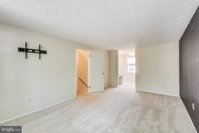 1337 CROCKETT LN, Silver Spring, MD 20904