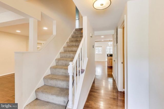 1337 CROCKETT LN, Silver Spring, MD 20904