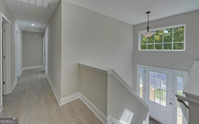 256 Canyon Point Drive, Demorest, GA 30535