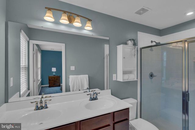 1103 UTLEY ALY, Phoenixville, PA 19460