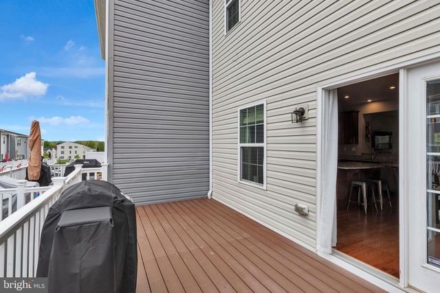 1103 UTLEY ALY, Phoenixville, PA 19460