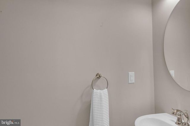 1103 UTLEY ALY, Phoenixville, PA 19460