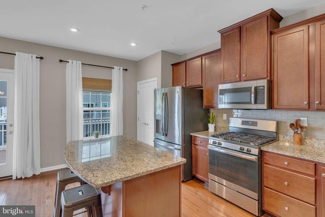1103 UTLEY ALY, Phoenixville, PA 19460