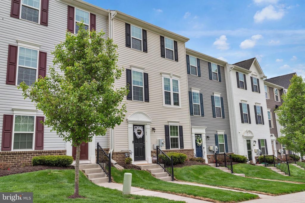 Image 1 of property listing at 1103 UTLEY ALY, Phoenixville, PA 19460