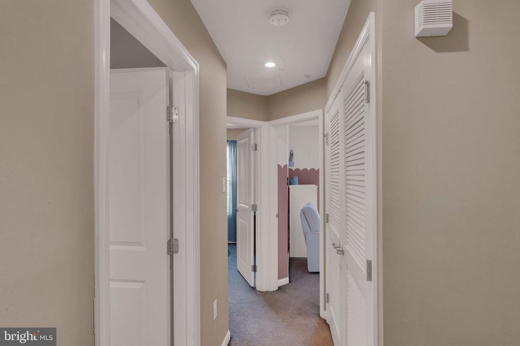 Image 22 of property listing at 1103 UTLEY ALY, Phoenixville, PA 19460