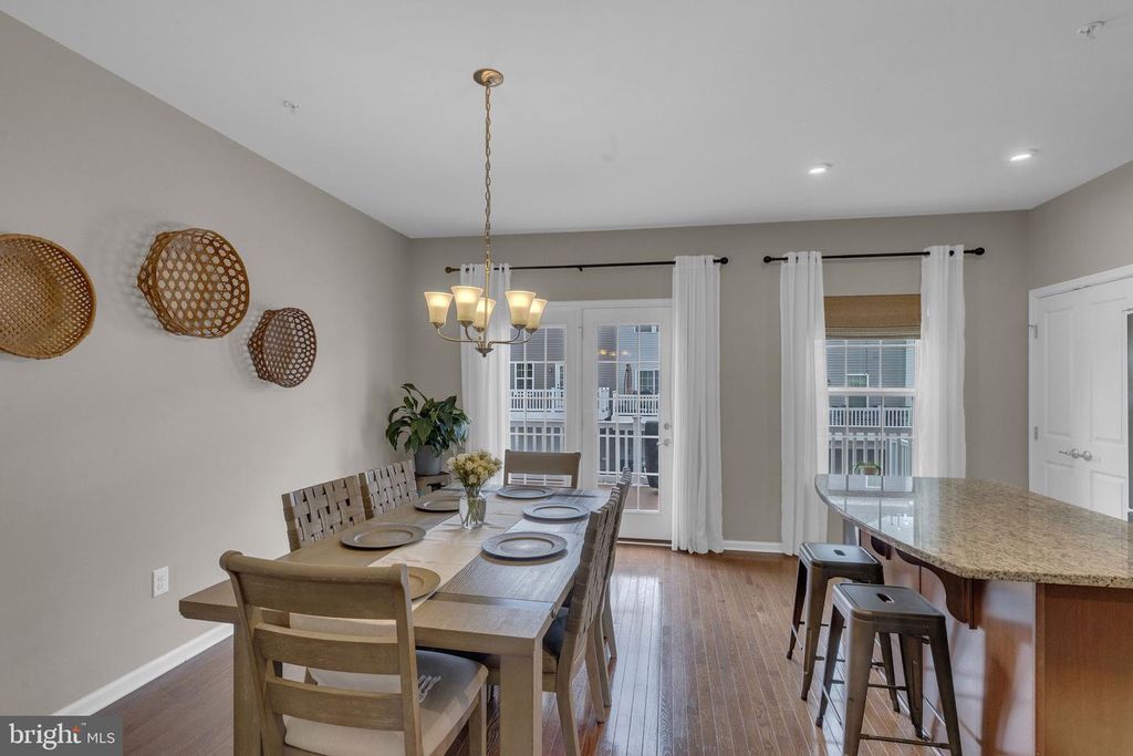 Image 8 of property listing at 1103 UTLEY ALY, Phoenixville, PA 19460