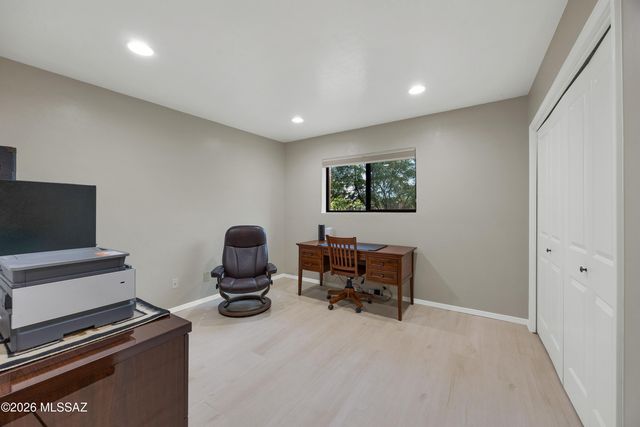 530 W Camino Fairhaven, Oro Valley, AZ 85704