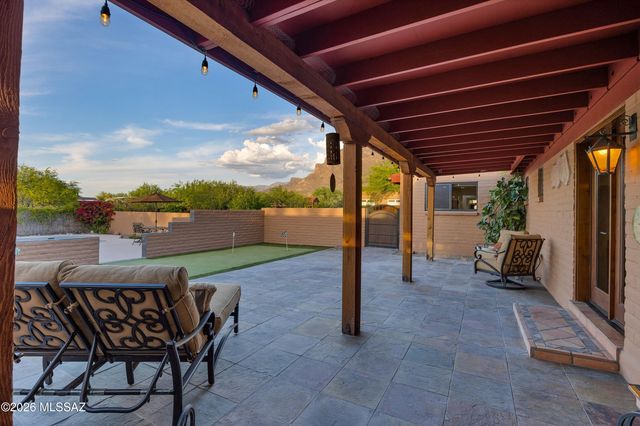 530 W Camino Fairhaven, Oro Valley, AZ 85704