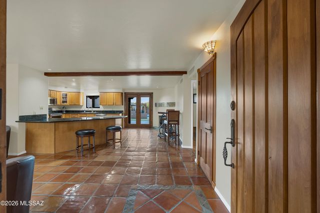 530 W Camino Fairhaven, Oro Valley, AZ 85704