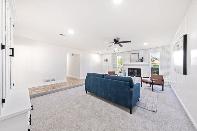 3802 Roan Circle, Garland, TX 75043