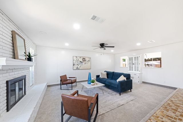 3802 Roan Circle, Garland, TX 75043