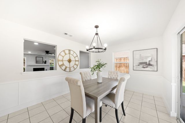 3802 Roan Circle, Garland, TX 75043