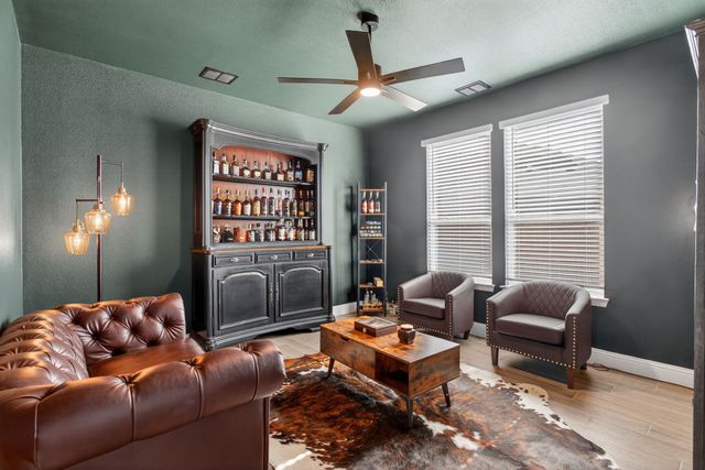 105 Verbena Ridge Drive, Fort Worth, TX 76131