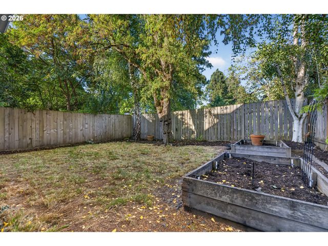 1915 Se 38TH Ave, Portland, OR 97214