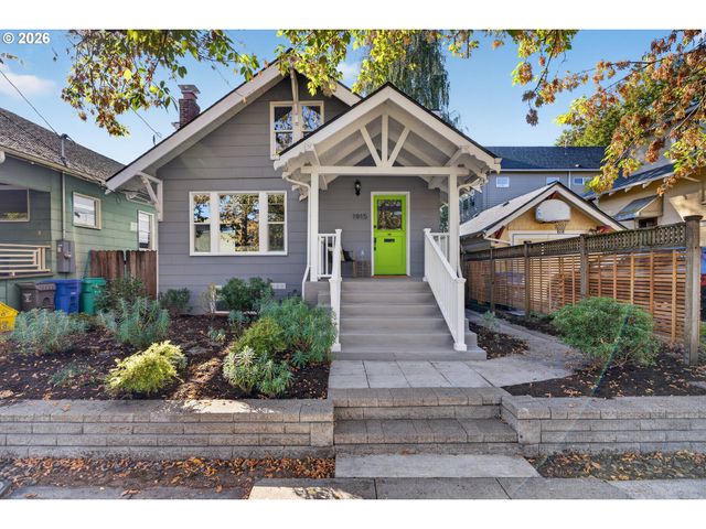 1915 Se 38TH Ave, Portland, OR 97214