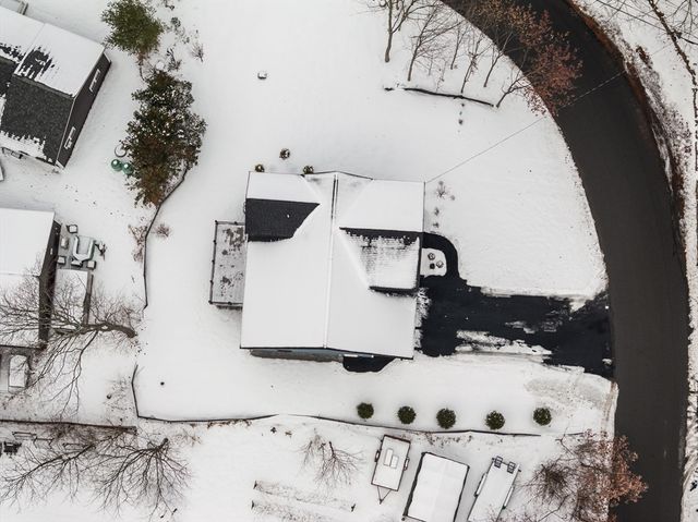 182 Shore Drive, Salem, NH 03079