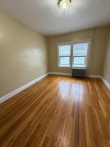 170 Safford St 2, Quincy, MA 02170