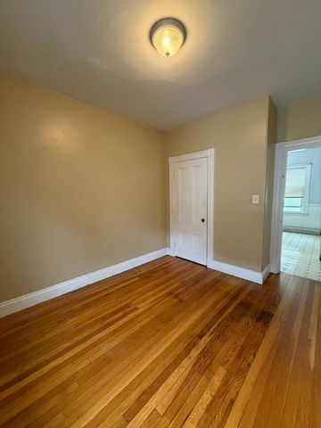 170 Safford St 2, Quincy, MA 02170