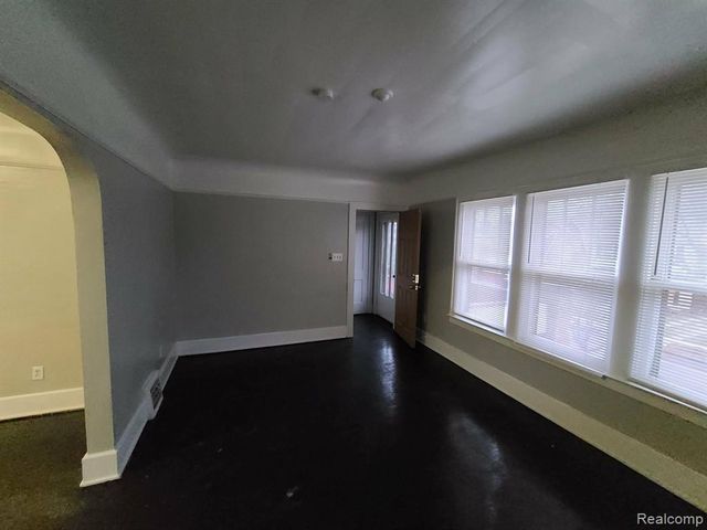 14434 Mettetal Street, Detroit, MI 48227