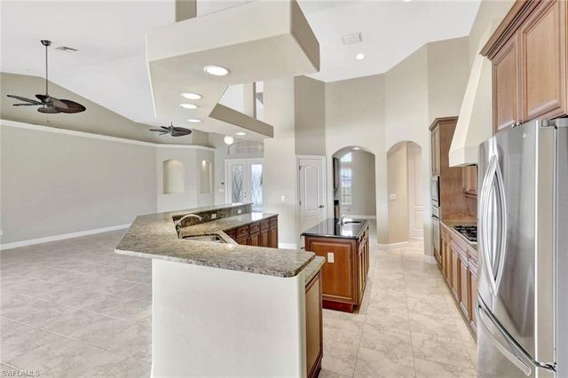 1405 NW 34th AVE, Cape Coral, FL 33993