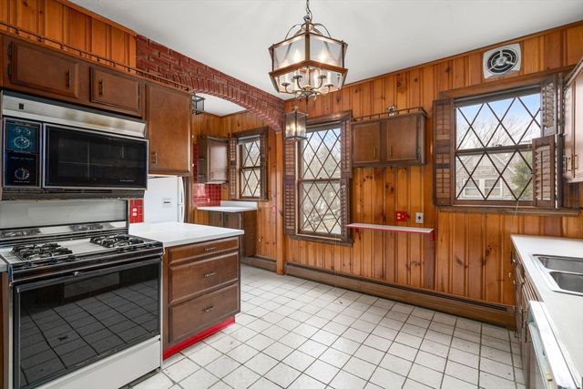 1148 Boylston, Brookline, MA 02467
