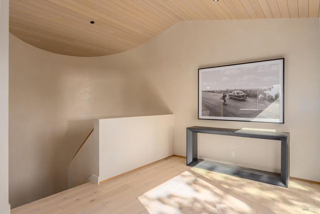 1438 Ridge Valley Rd, Sonoma, CA 95476