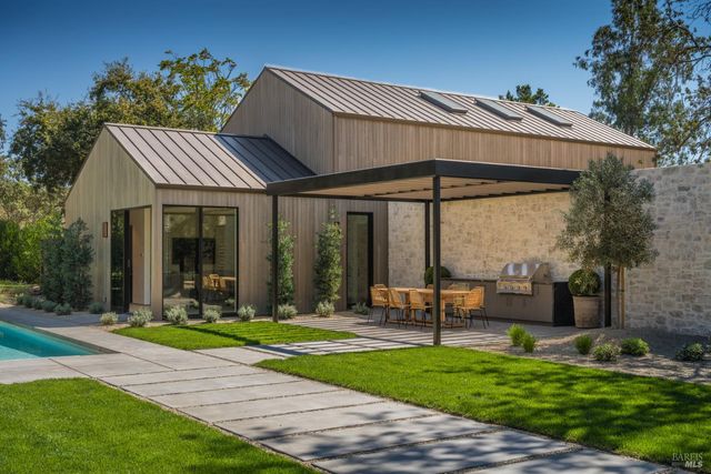 1438 Ridge Valley Rd, Sonoma, CA 95476