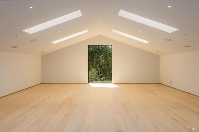 1438 Ridge Valley Rd, Sonoma, CA 95476