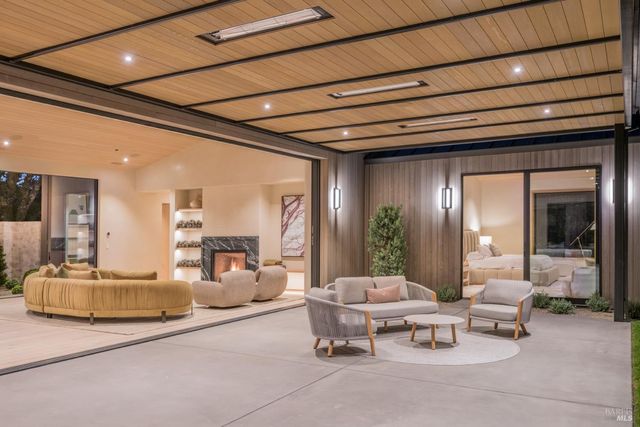 1438 Ridge Valley Rd, Sonoma, CA 95476